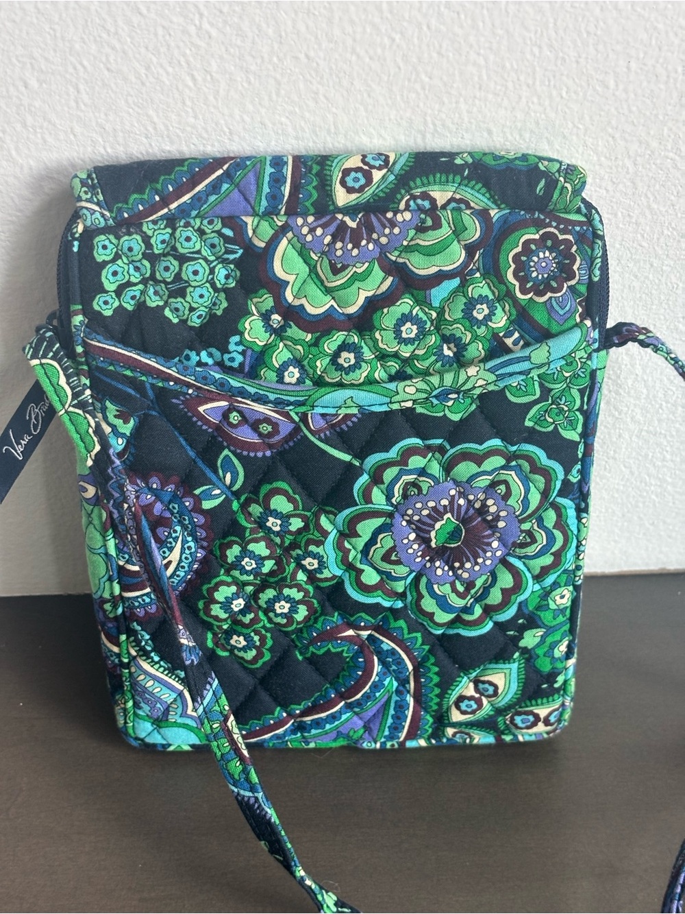 NWOT- Vera Bradley 2009 Retired Crossbody
“Blue Rhapsody" - Picture 4 of 8